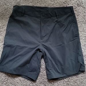 North Face hybrid shorts - 34